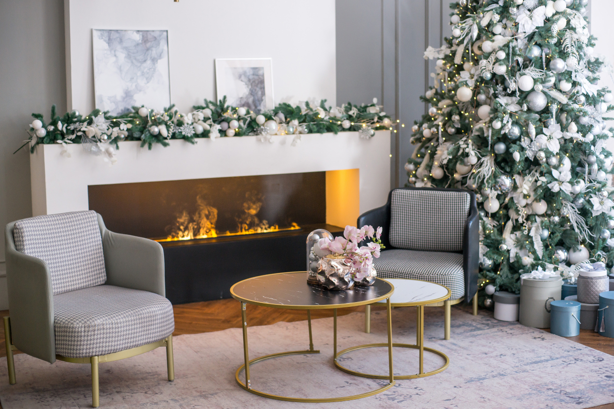 Salón decorado árbol de navidad