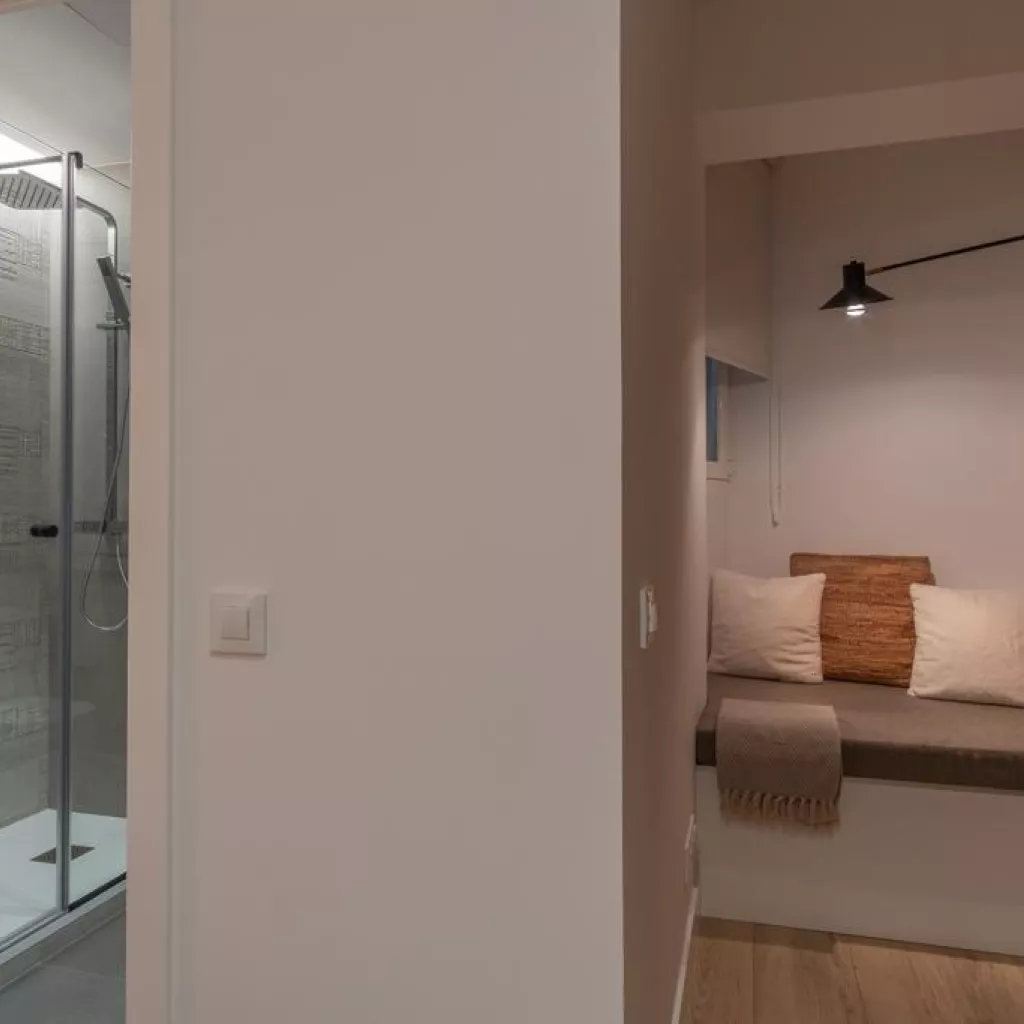 Proyecto interiorismo dormitorio y baño