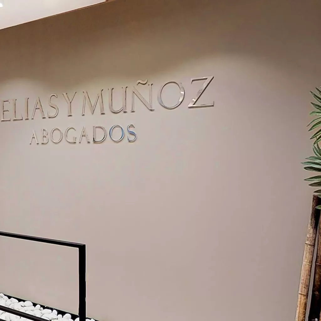 Logo Abogados G. Elias y Muñoz